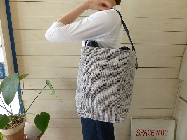 http://www.spacemoo.jp/blog/bag90020501-7.jpg