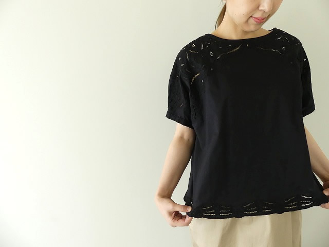 Nombre Impair ノンブルアンペール インドネシア刺繍ワイドブラウス 01 1 06 223 1 1 Space Moo Nombre Impair ノンブルアンペール インドネシア刺繍ワイドブラウス 01 1 06 223 1 1 Space Moo