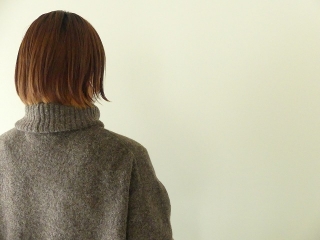 ハイネックプルオーバーの商品画像14