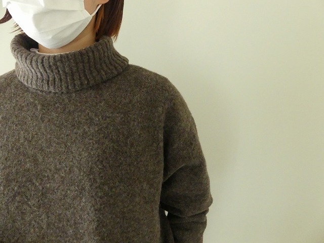 ハイネックプルオーバーの商品画像4