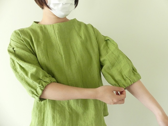 リネンゴム袖ブラウスの商品画像1