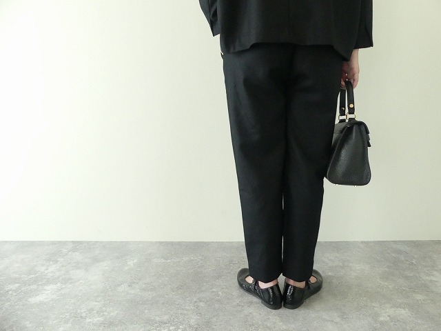 black tuck pantsの商品画像6