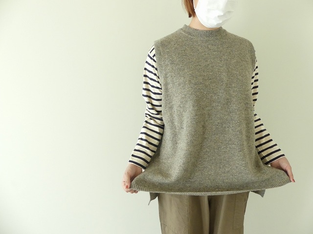 mao made(マオメイド)シャペウ畦編みVネックベスト insigne.hr