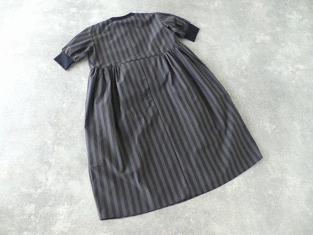 タイプライターストライプ×CLASSIC天竺切替ワンピースの商品画像12
