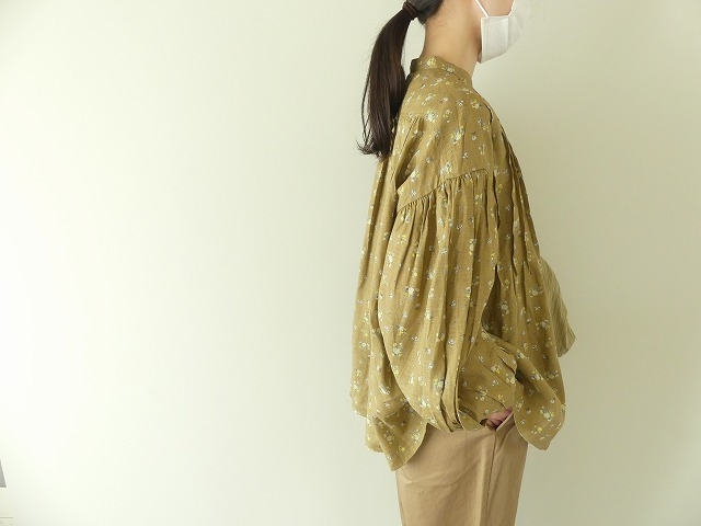 LINEN FLORAL PATTERN　フロントタックシャツの商品画像5