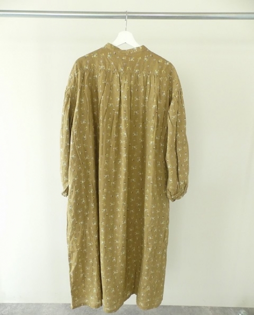 リネンフローラルパターンフロントタックシャツドレスの商品画像12