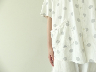 Girls　白とグレーの水玉 スタンドシャツの商品画像17
