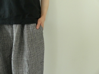 リネングレンチェックマニッシュテーパードパンツの商品画像15