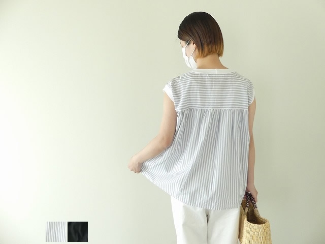 100/2ブロードノースリーブブラウスの商品画像1