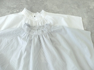 先染めタイプライターフリルネックプルオーバーの商品画像19