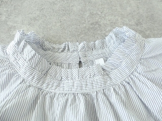 先染めタイプライターフリルネックプルオーバーの商品画像21