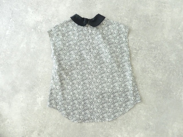 P.F NO SLEEVE ROUND COLLAR BLOUSEの商品画像2