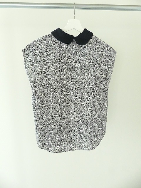 P.F NO SLEEVE ROUND COLLAR BLOUSEの商品画像4
