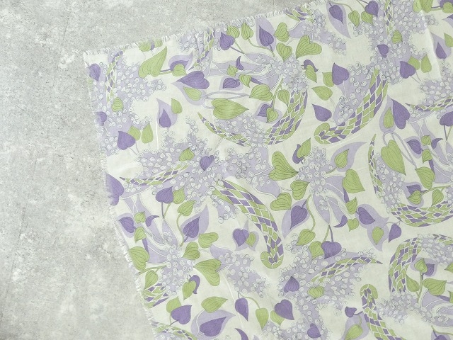 BOTANICAL MOTIF GAUZE SHAWLの商品画像4