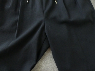 テーパードイージーパンツの商品画像20