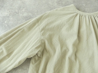 Hands　of　creation(ハンズオブクリエイション) シャツコール東炊きクルーネック2WAYブラウスの商品画像30