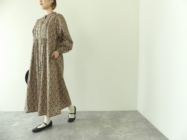 sosotto(ソソット) 花柄プリントウエーブピンタックウエストドロストワンピースの商品画像12