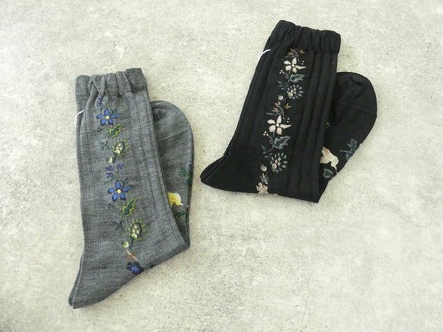 ANTIPAST(アンティパスト) PEACE BIRD SOCKSの商品画像1