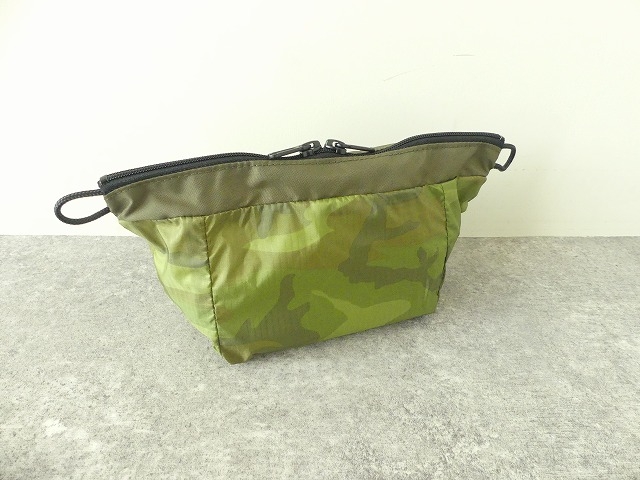 BAGnNOUN(バッグンナウン)  TRAVEL POUCH　RIP CAMO　Sサイズの商品画像9