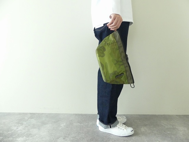 BAGnNOUN(バッグンナウン) TRAVEL POUCH　RIP CAMO　Mサイズの商品画像4