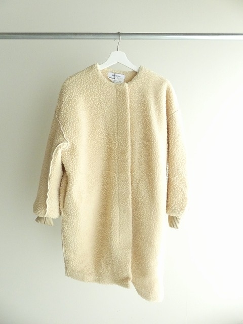 Veritecoeur(ヴェリテクール) Wボアバルーンコートの商品画像2