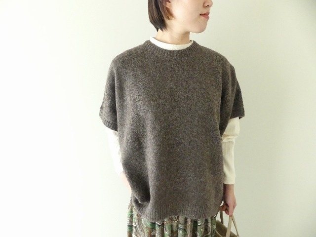 MidiUmi(ミディウミ) クルーネックコクーンベストの商品画像4