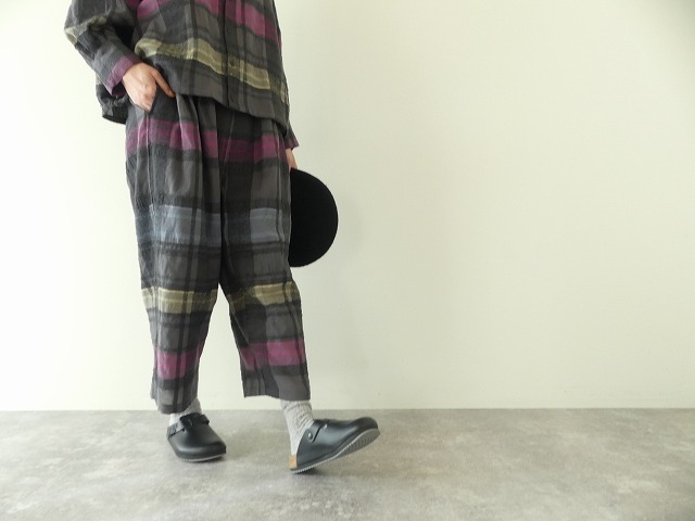 tumugu(ツムグ) コットンウールチェックパンツの商品画像1