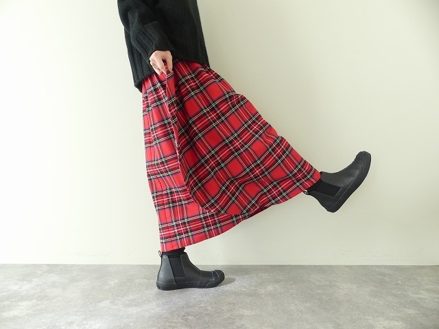 I am I in fact(アイアムアイ インファクト) CHECK full moon skirt  