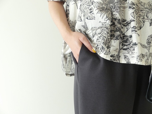 BALLSEY(ボールジィ) パウダリーストレッチセミワイドパンツ(11