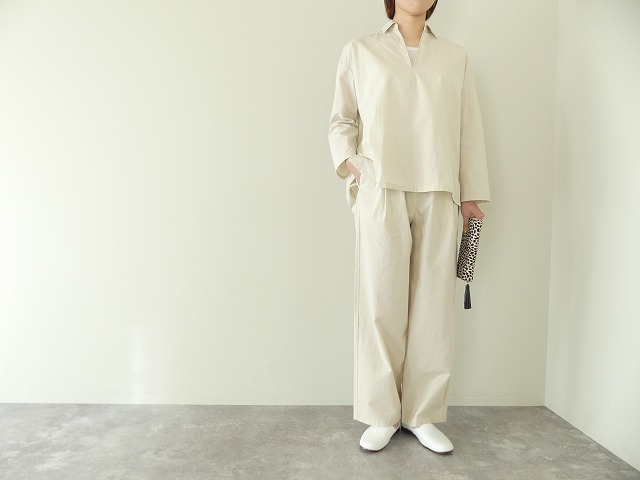 evam eva(エヴァムエヴァ) cotton skipper shirtsの商品画像1