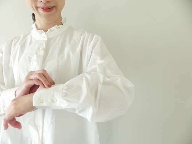 MidiUmi(ミディウミ) フリルショートシャツの商品画像1