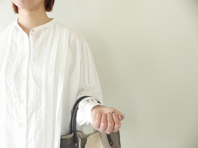 MidiUmi(ミディウミ) lace switching ribbon shirt レース切替リボンシャツの商品画像6