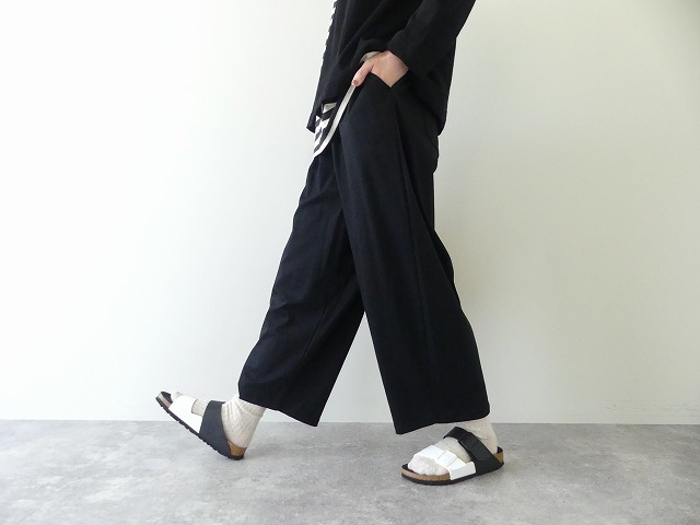 grin(グリン) 60スムースコクーンパンツの商品画像1