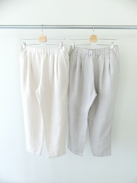 evam eva(エヴァムエヴァ) linen tuck pantsの商品画像2