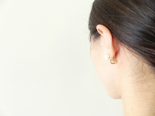 rapiecage(ラピエサージュ) 淡水パール1粒イヤリングの商品画像3