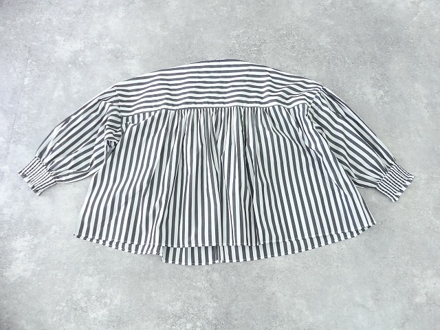 UNIVERSAL TISSU(ユニヴァーサル ティシュ) ワイドストライプシャーリングブラウスの商品画像12