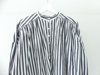 UNIVERSAL TISSU(ユニヴァーサル ティシュ) ワイドストライプシャーリングブラウスの商品画像21