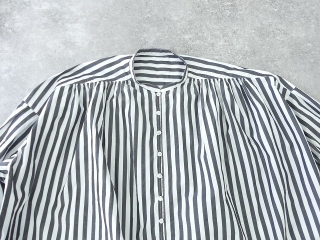 UNIVERSAL TISSU(ユニヴァーサル ティシュ) ワイドストライプシャーリングブラウスの商品画像25