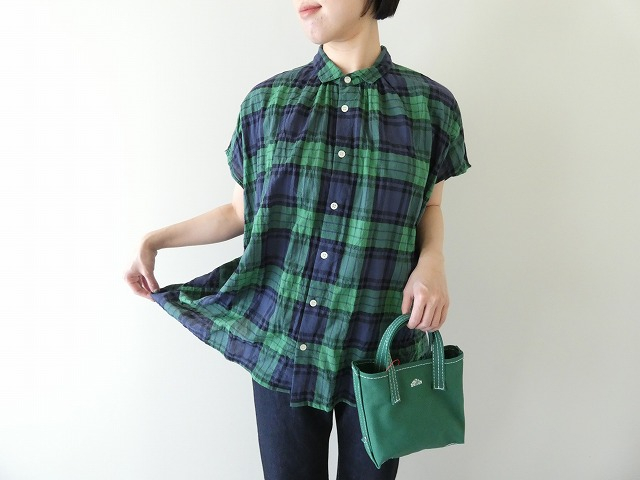 NATURAL LAUNDRY(ナチュラルランドリー) 先染めシャーリングロングシャツの商品画像3