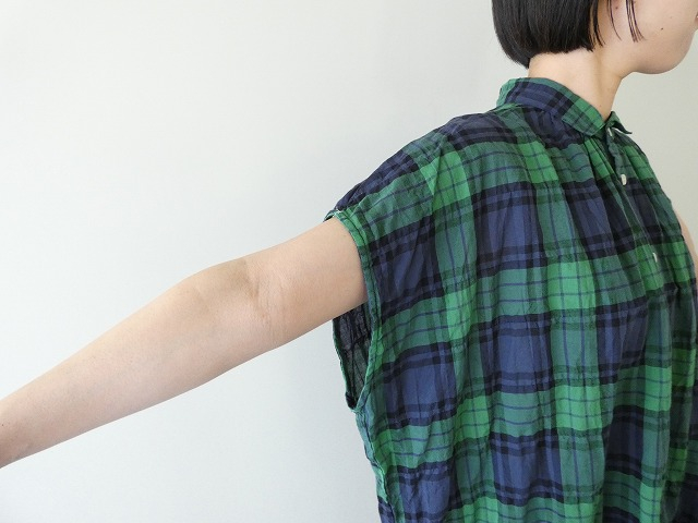 NATURAL LAUNDRY(ナチュラルランドリー) 先染めシャーリングロングシャツの商品画像7