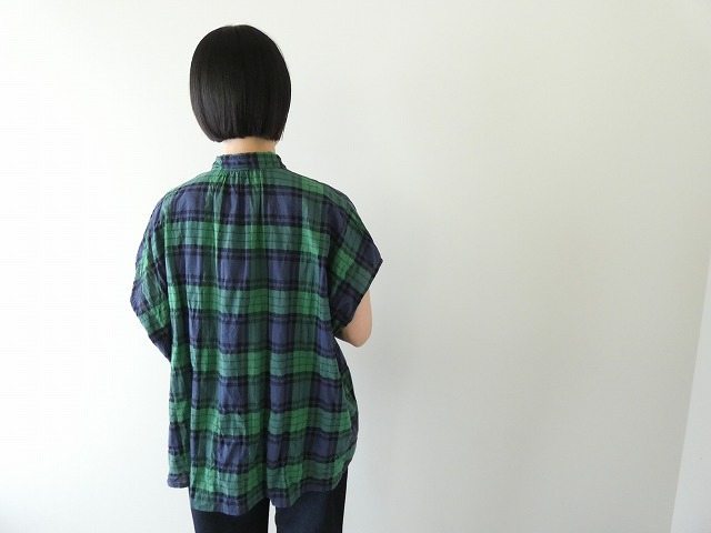 NATURAL LAUNDRY(ナチュラルランドリー) 先染めシャーリングロングシャツの商品画像9