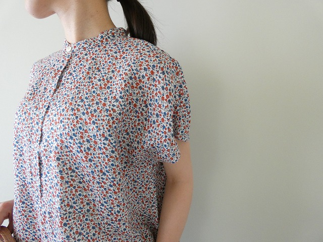 NATURAL LAUNDRY(ナチュラルランドリー) リネン小花スタンドフレンチシャツの商品画像1