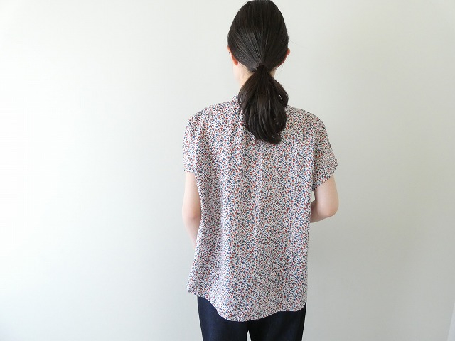 NATURAL LAUNDRY(ナチュラルランドリー) リネン小花スタンドフレンチシャツの商品画像9
