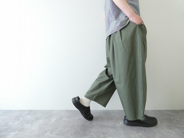 NATURAL LAUNDRY(ナチュラルランドリー) ダンプバレルタックパンツの商品画像5