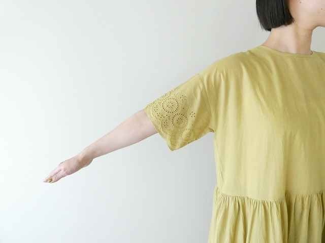 SOIL(ソイル) 80s VOILE PLAIN WITH CUT WORK LACE CREW-NECK PULLOVER DRESSの商品画像3