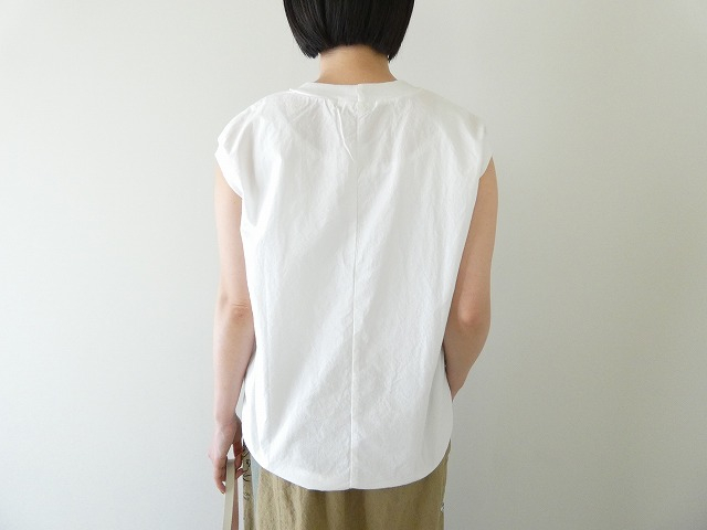 homspun(ホームスパン) コンパクトウェザーノースリーブブラウスの商品画像2