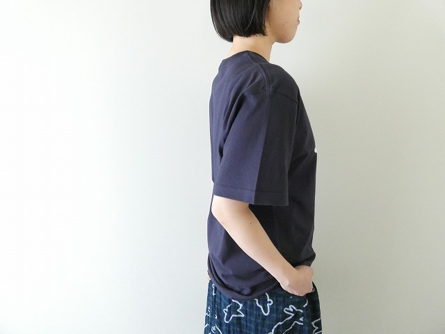 I am I in fact(アイアムアイ インファクト) run rabbit Tシャツの商品画像10
