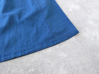 NATURAL LAUNDRY(ナチュラルランドリー) インディゴシャンブレースモックギャザーワンピースの商品画像32
