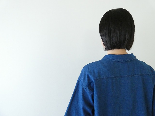 NATURAL LAUNDRY(ナチュラルランドリー) インディゴシャンブレー丸衿5分袖プルオーバーの商品画像6