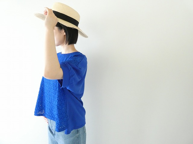 MidiUmi(ミディウミ) フロントレースプルオーバーの商品画像1